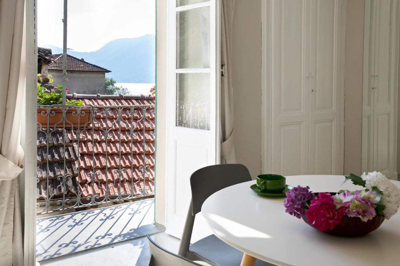 Charming Moment Di Villa Porta - Borgo Antico Luino Exteriör bild